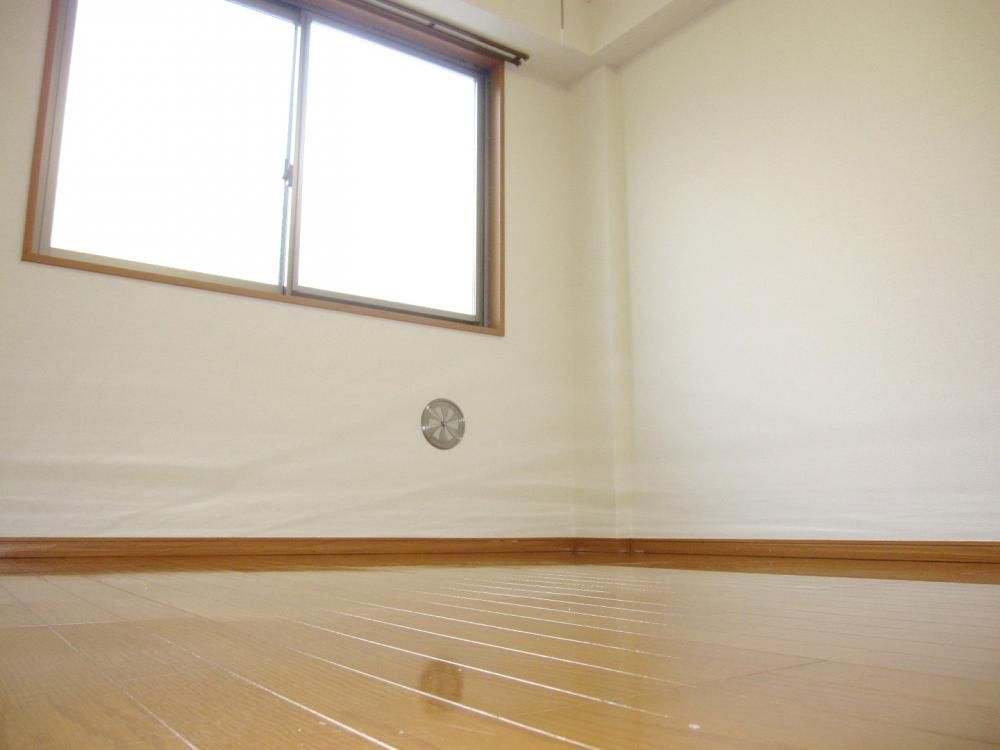 �y�Q���z�@