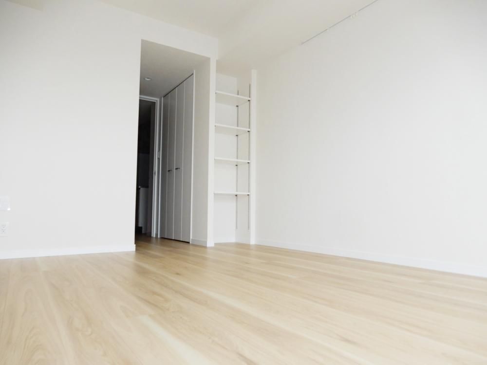 �y���ԁE���r���O�z�@