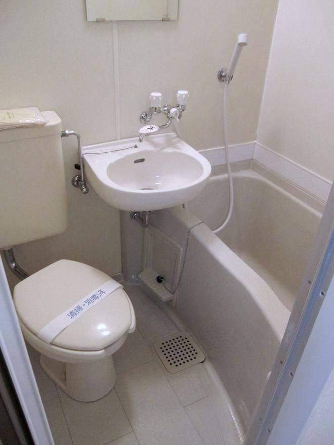 �y�g�C���z�@