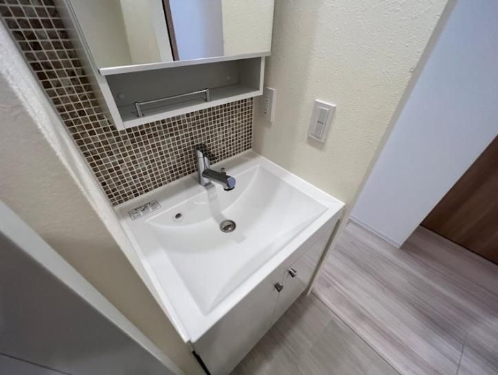 �y���ʏ��z�@