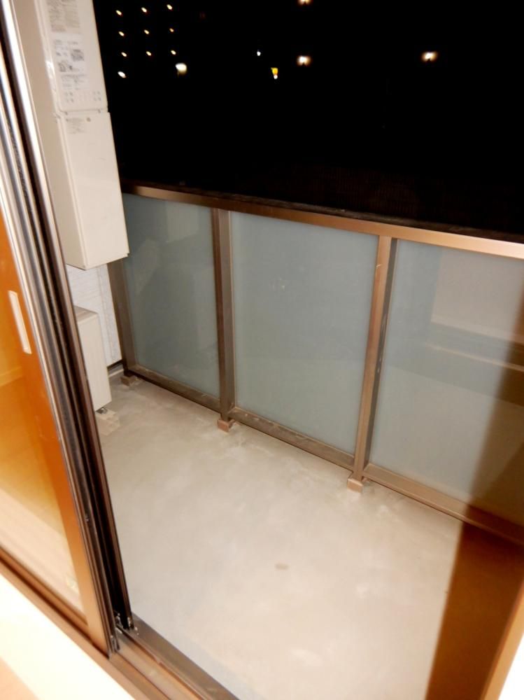 �y�x�����_�z�@