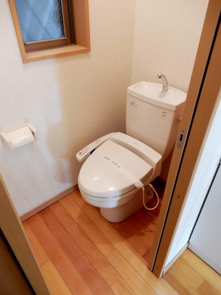 �y�g�C���z�@