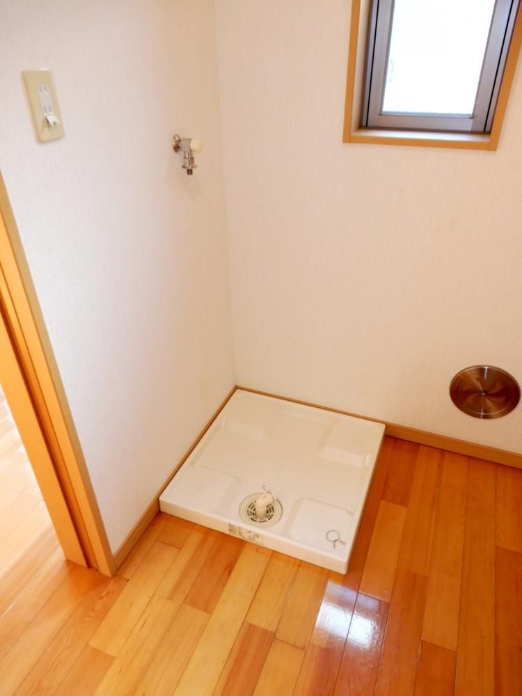 �y���̑��ݔ��z�@