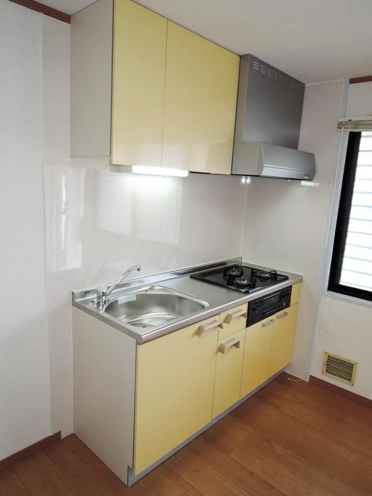 �y�L�b�`���z�@