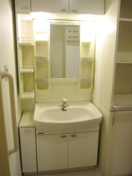 �y���ʏ��z�@