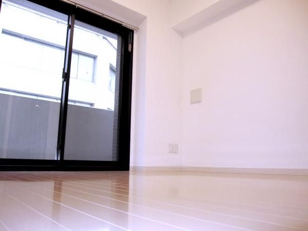 �y�Q���z�@