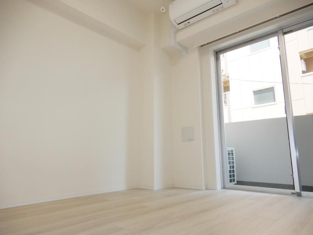 �y�Q���z�@