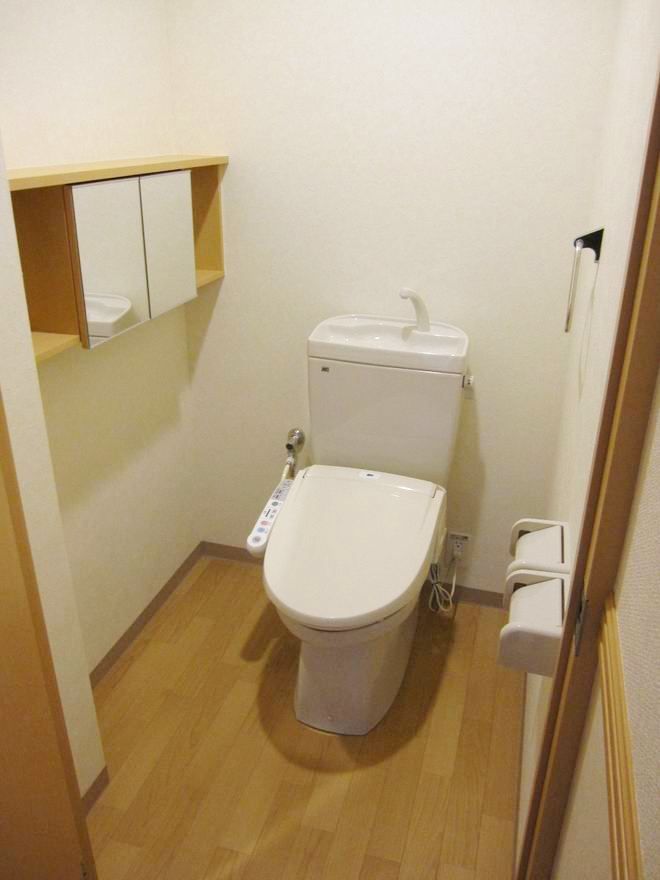 �y�g�C���z�@