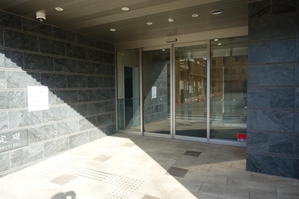 �y�G���g�����X�z�@