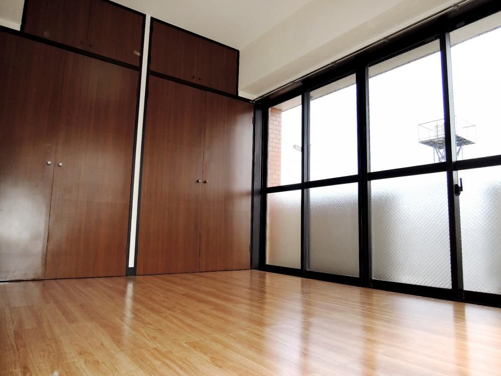 �y�Q���z�@