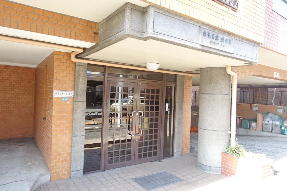 �y�G���g�����X�z�@