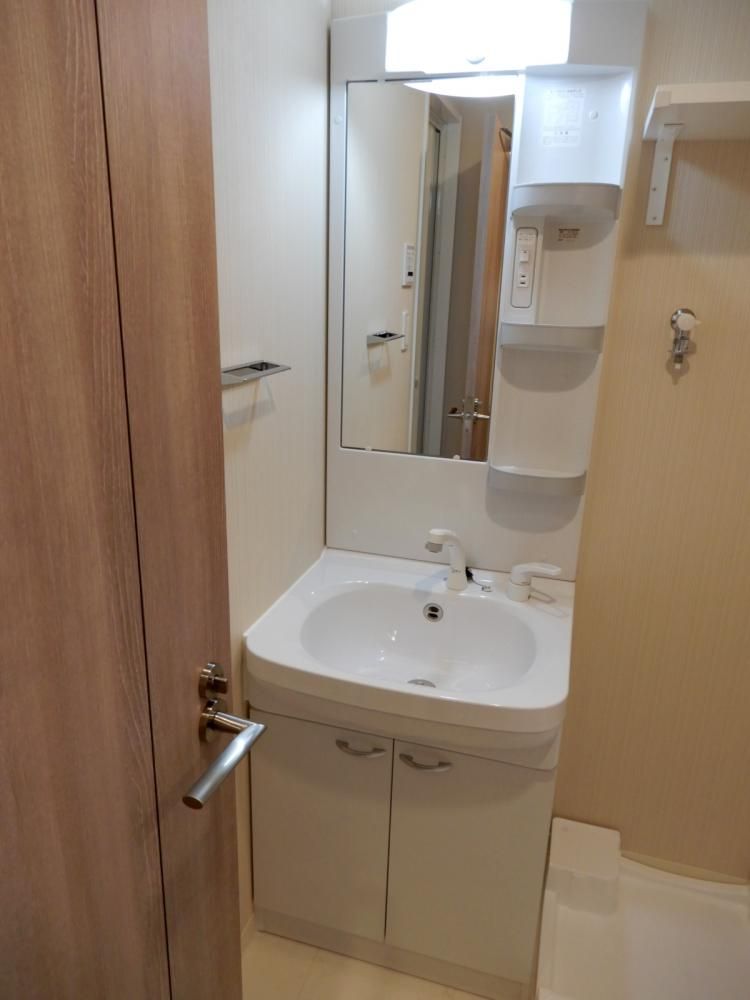 �y���ʏ��z�@