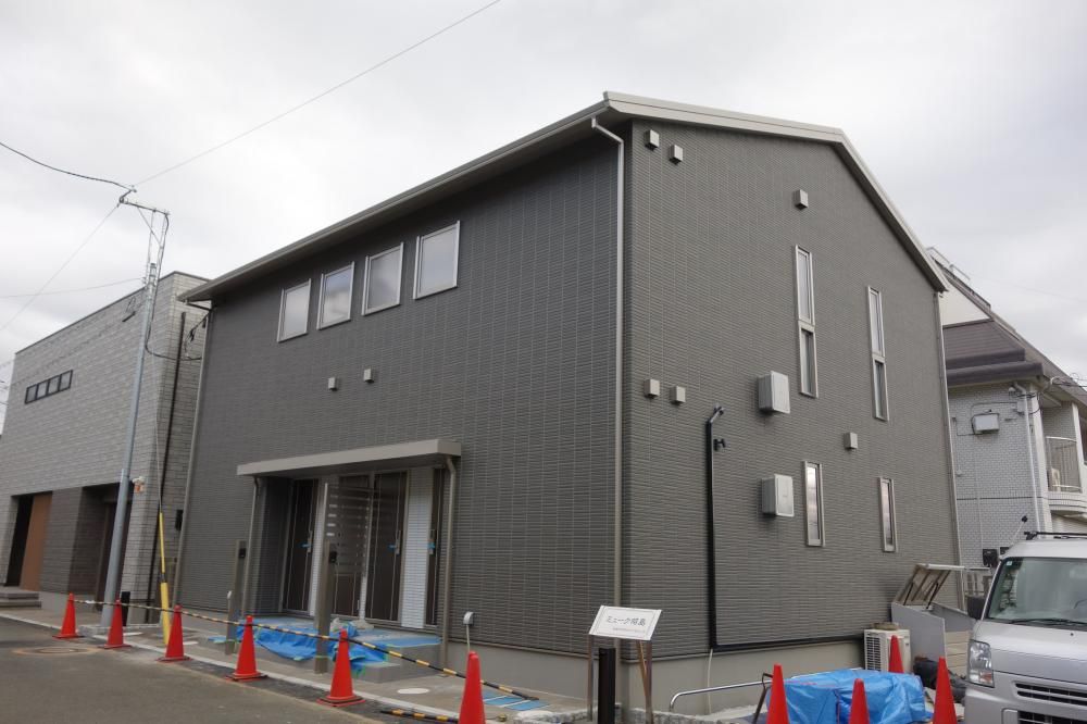 �y���̑��ݔ��z�@