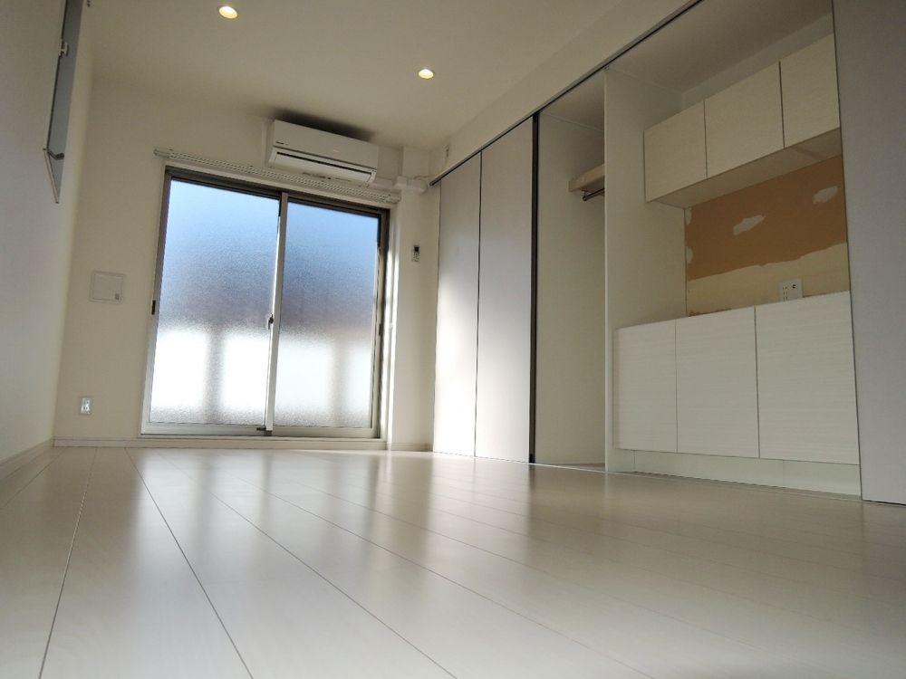 �y�Q���z�@