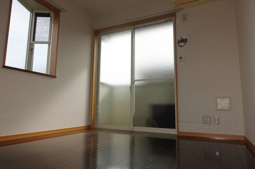 �y�Q���z�@