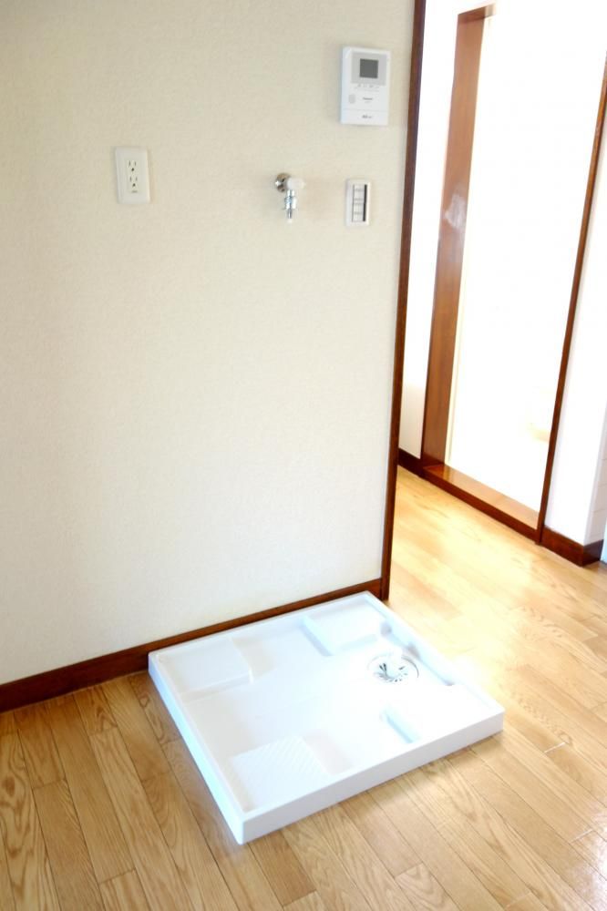 �y���̑��ݔ��z�@