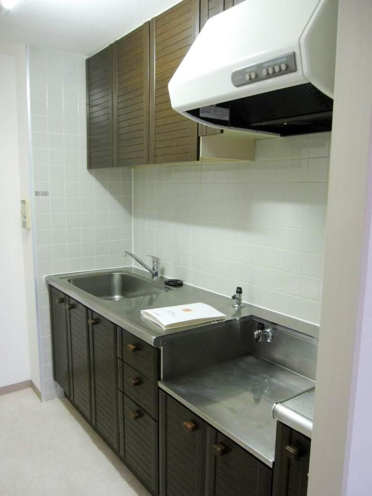 �y�L�b�`���z�@