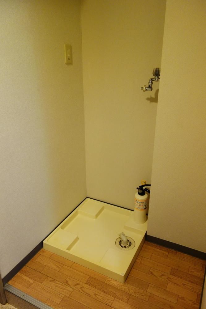 �y���̑��ݔ��z�@