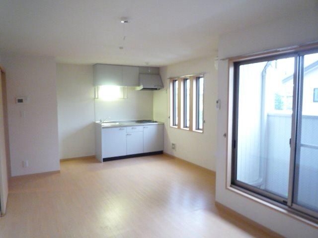 �y���ԁE���r���O�z�@