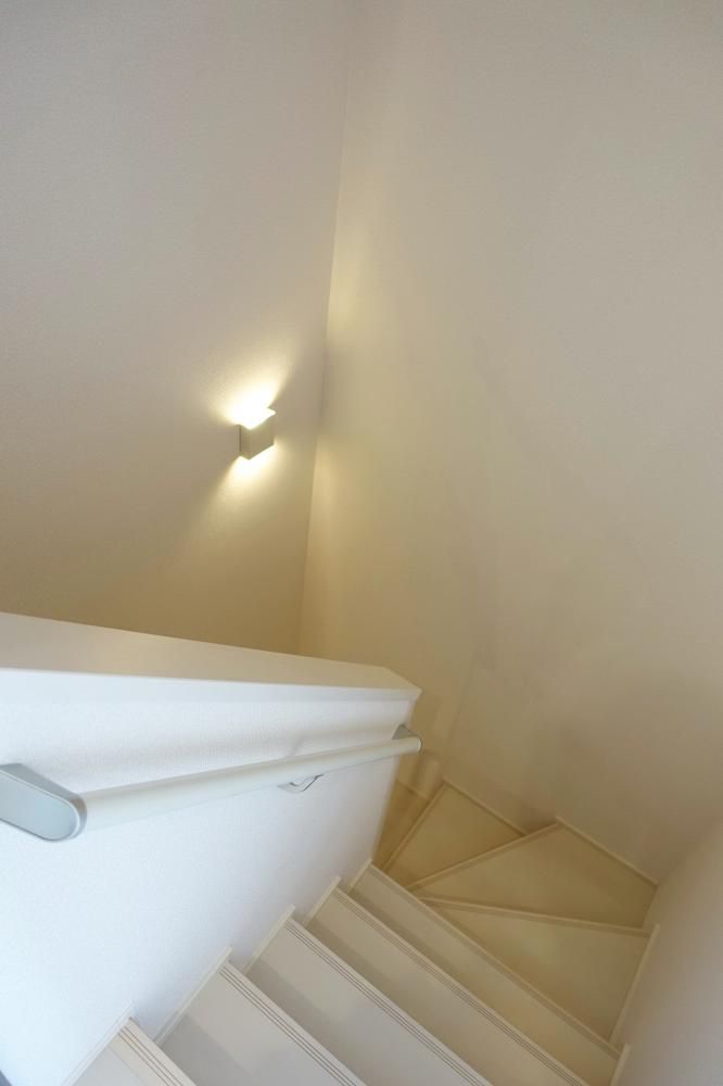 �y�Z�L�����e�B�z�@