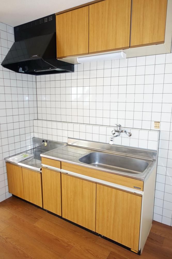 �y�L�b�`���z�@