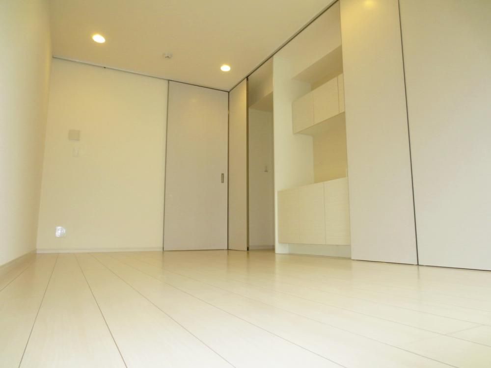 �y�Q���z�@