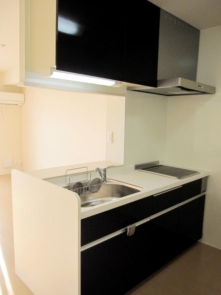 �y�L�b�`���z�@