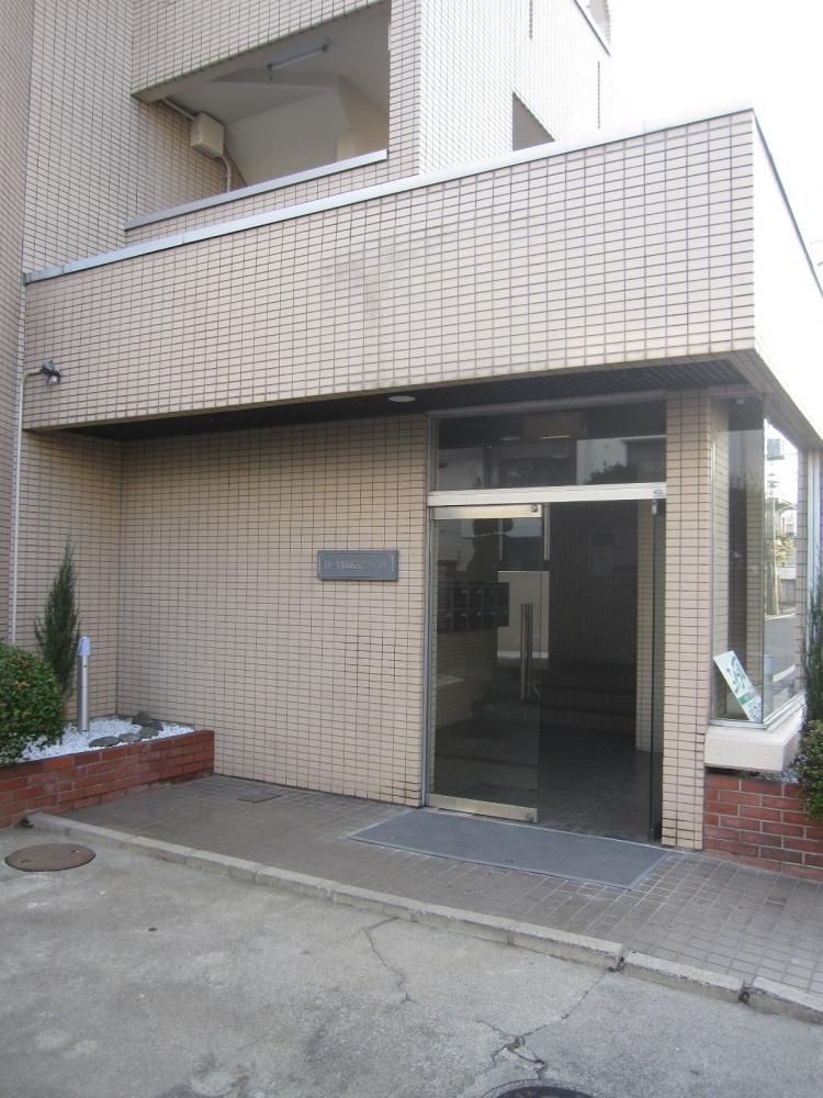 �y�G���g�����X�z�@