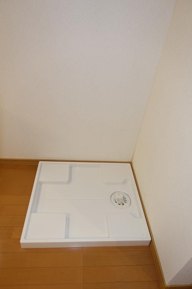 �y���̑��ݔ��z�@