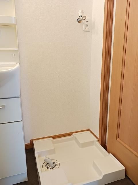 �y���̑��ݔ��z�@