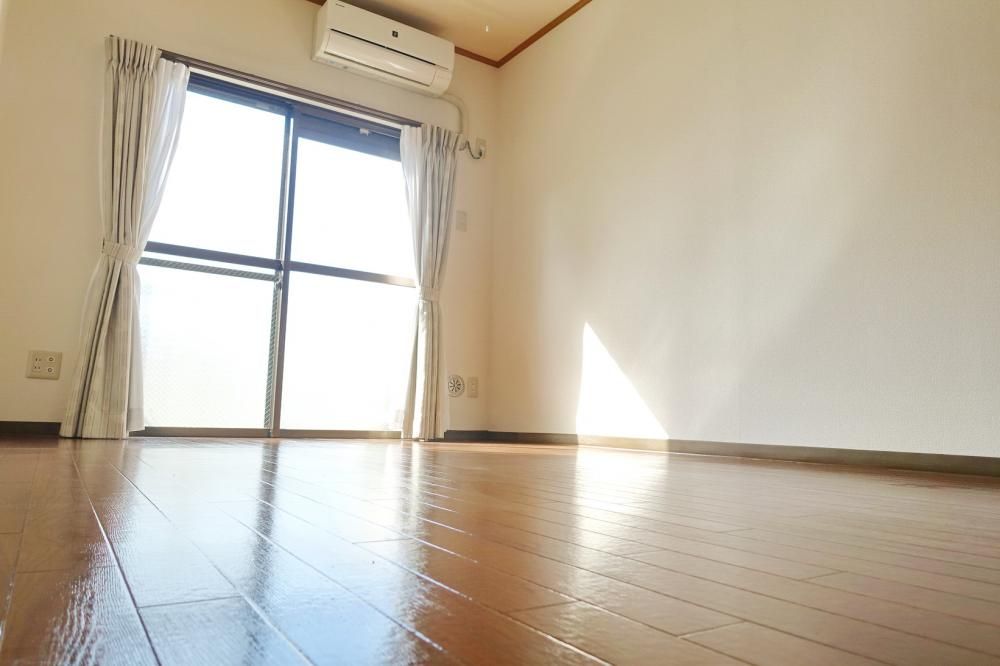 �y�Q���z�@