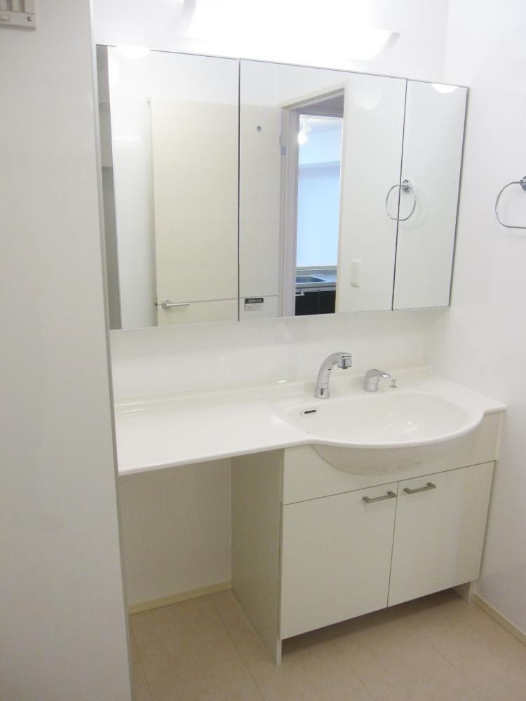 �y���ʏ��z�@