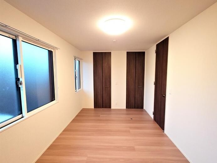 �y�Q���z�@