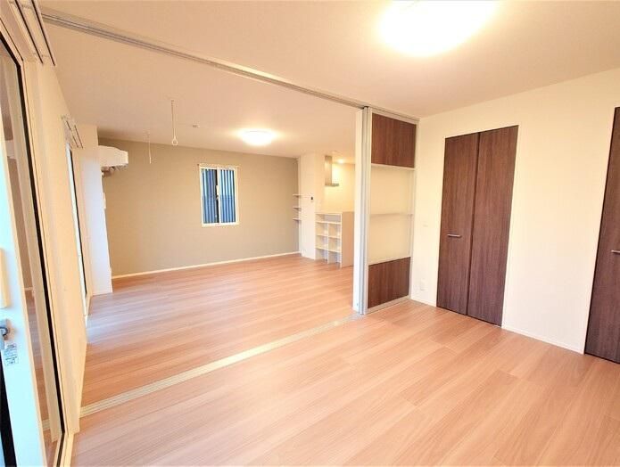 �y���̑��ݔ��z�@