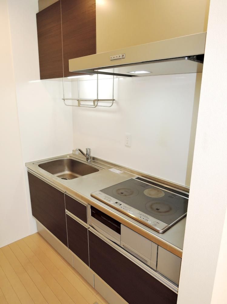 �y�L�b�`���z�@