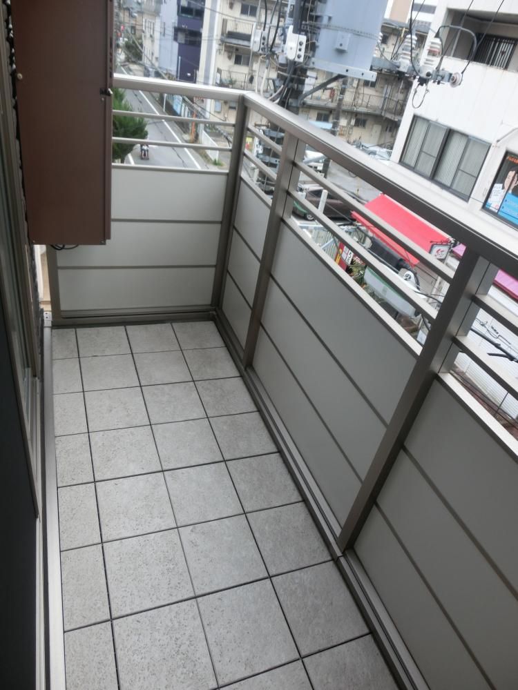 �y�x�����_�z�@