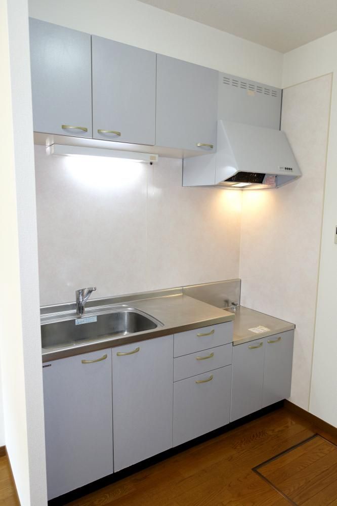 �y�L�b�`���z�@