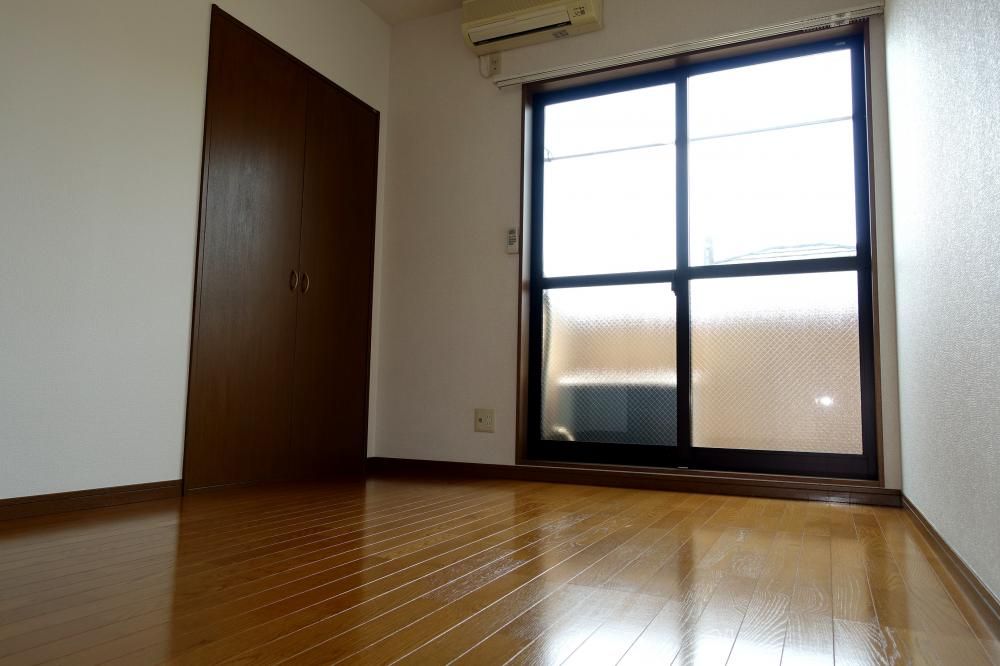 �y�Q���z�@