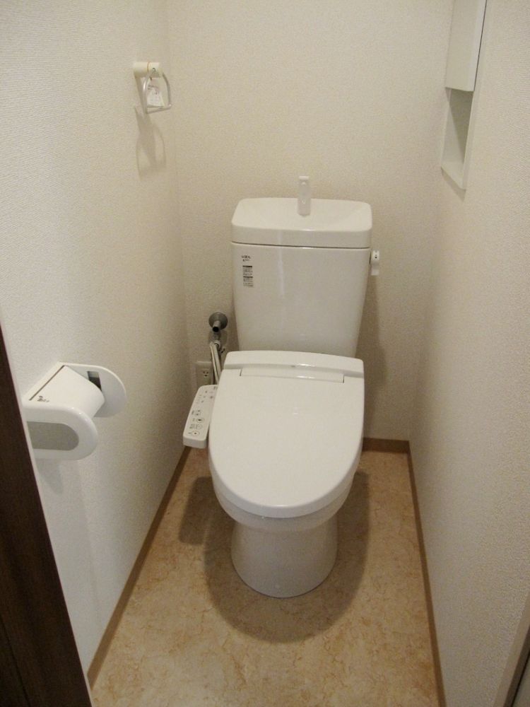 �y�g�C���z�@