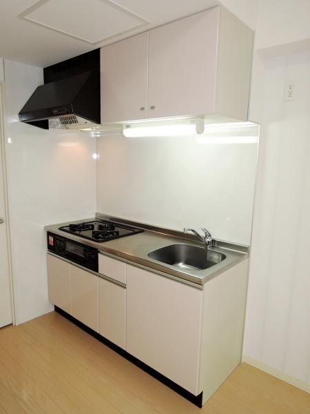 �y�L�b�`���z�@