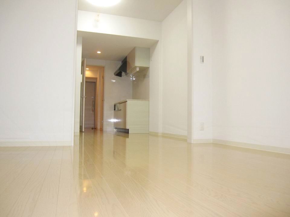 �y�Q���z�@