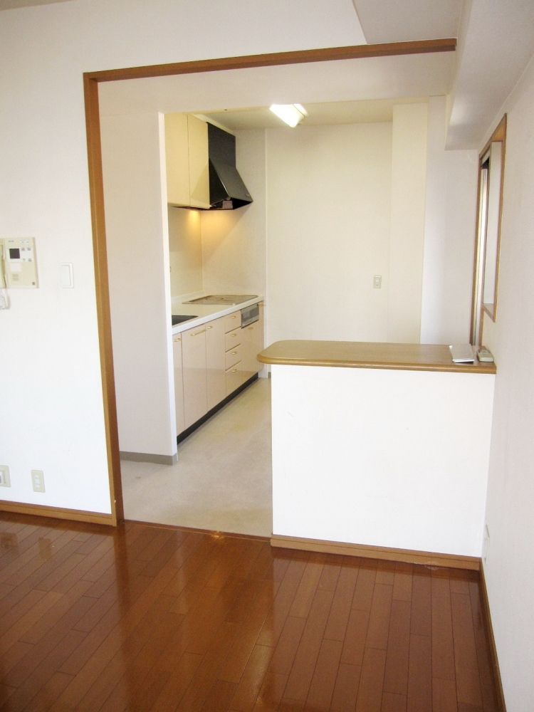 �y���̑��ݔ��z�@