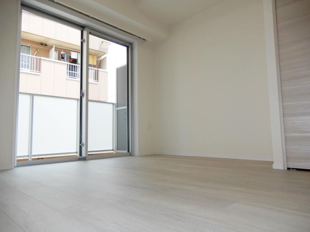 �y�Q���z�@