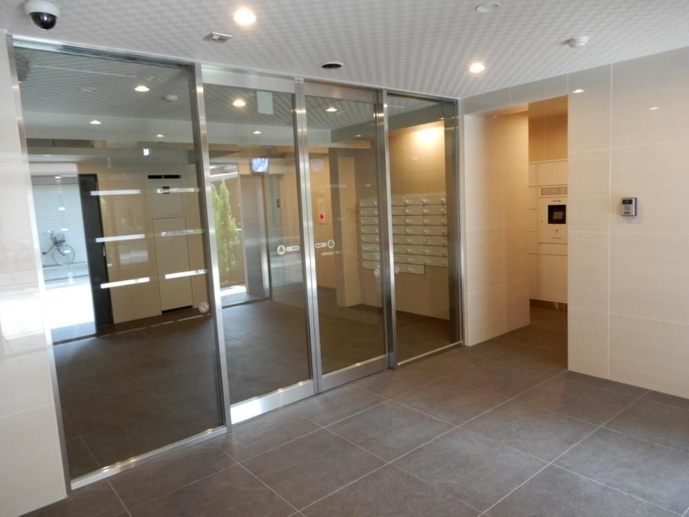 �y�G���g�����X�z�@