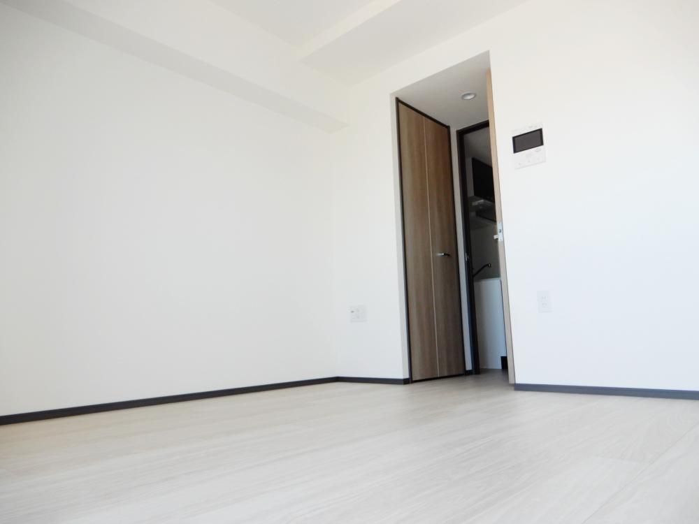 �y���ԁE���r���O�z�@