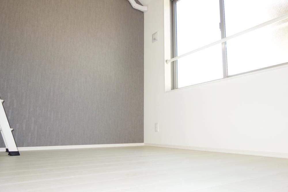 �y���ԁE���r���O�z�@