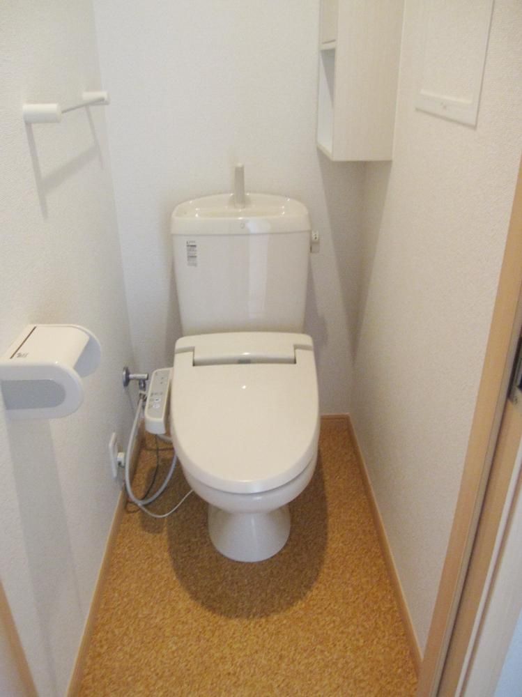 �y�g�C���z�@