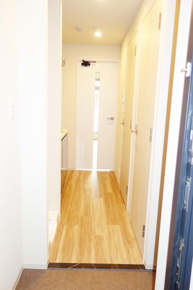 �y�Z�L�����e�B�z�@