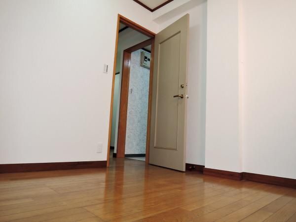 �y�Q���z�@