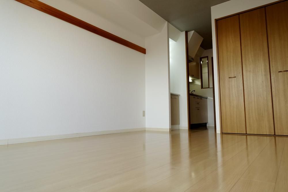 �y���ԁE���r���O�z�@